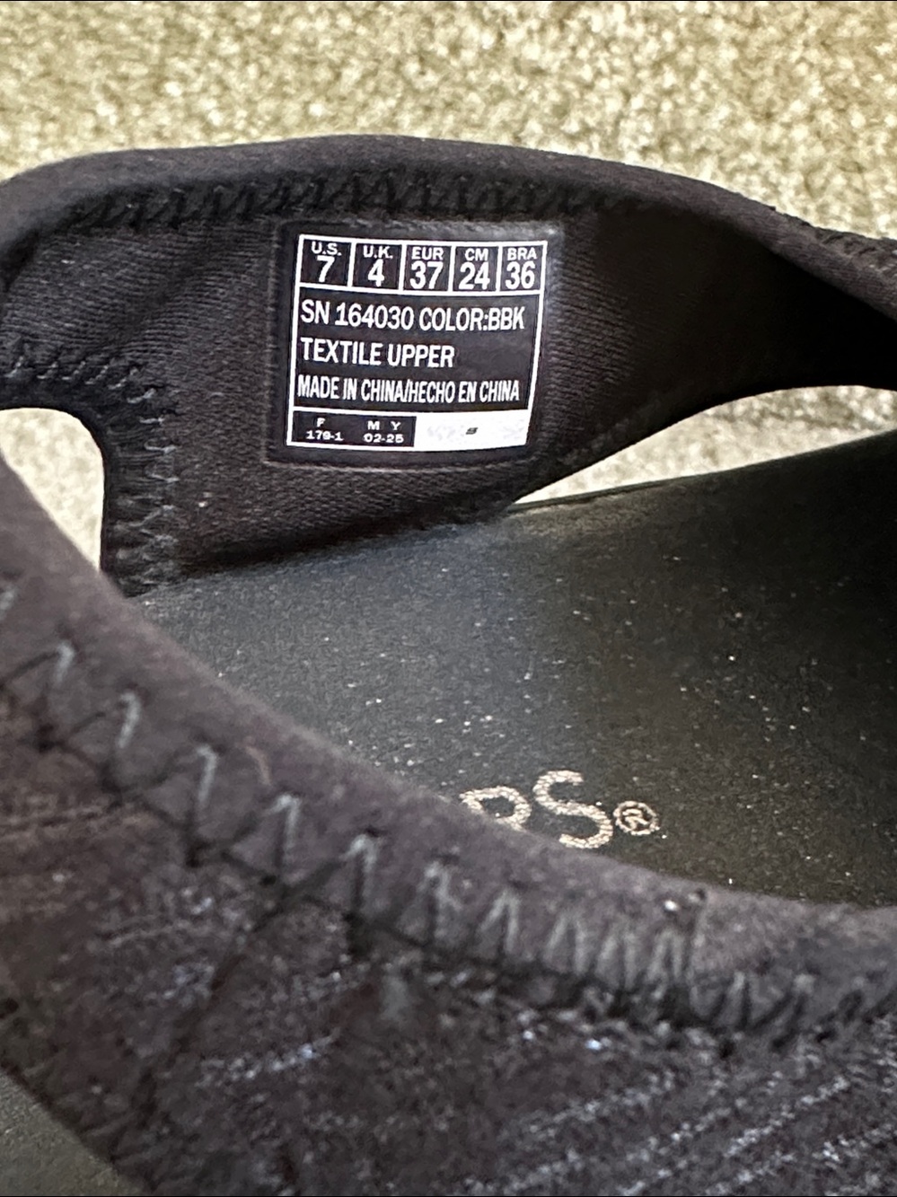 Skechers Summits Outta Here Yoga Foam Stretch Fit Sandals in Black Women's Sz 7 - Picture 10 of 10